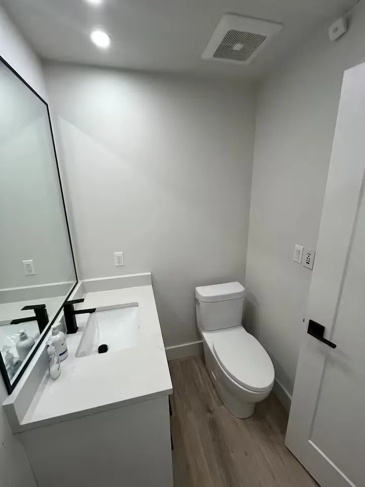 Smart home — gym bathroom detail